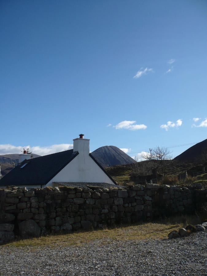 Glas Bheinn Cottage Luib Exterior photo